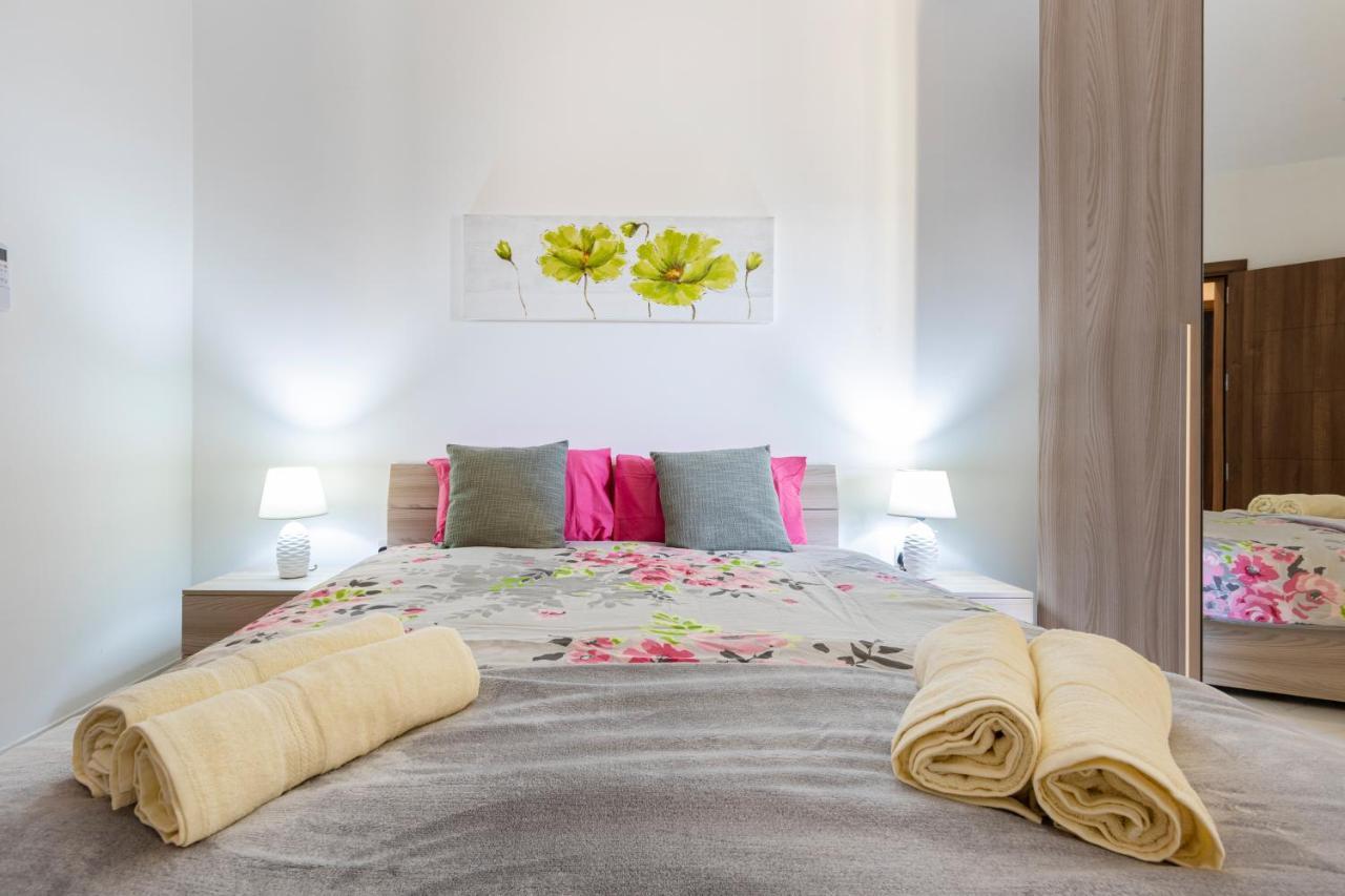 Apartment H3 - Modern And Spacious 3 Bedroom