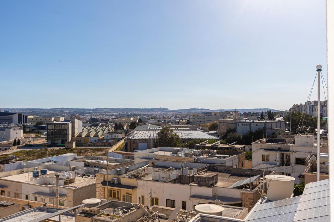 Apartment H3 - Modern And Spacious 3 Bedroom San Gwann