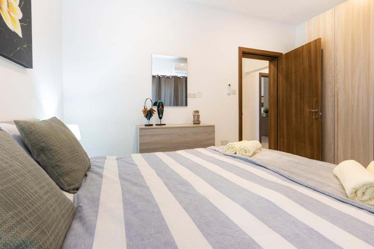 H3 - Modern And Spacious 3 Bedroom *