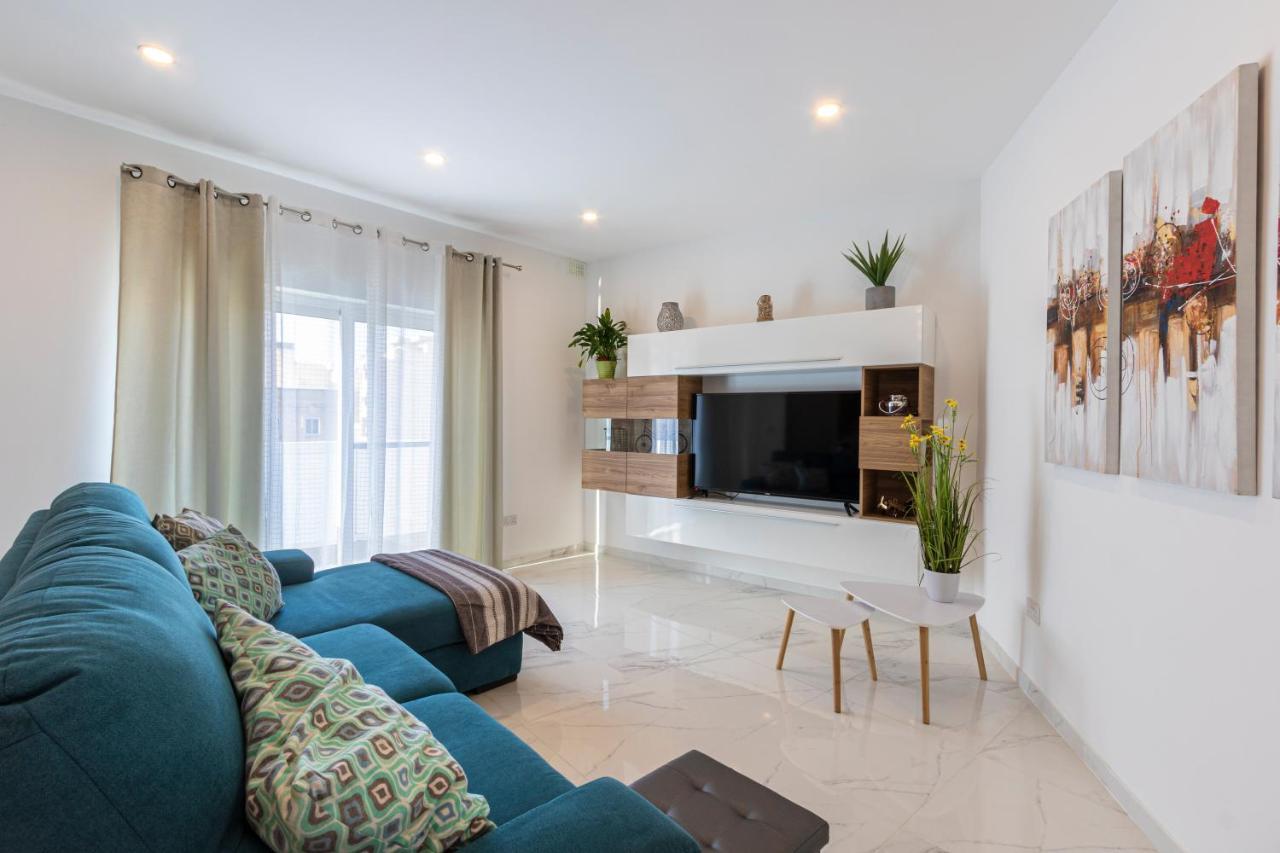 H3 - Modern And Spacious 3 Bedroom